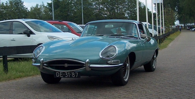 E-type van Es.jpg