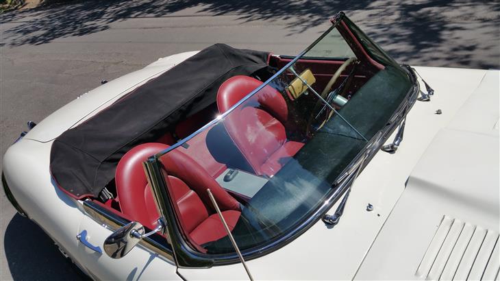 jaguar-e-type-S3308393-5.jpg